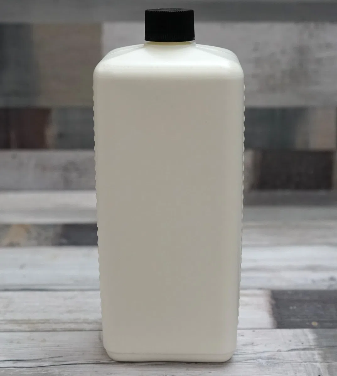 Latex-24 Flüssiglatex Dickflüssig, 1 Liter, Low-Ammoniak, Naturfarbe, für Abformungen, Formenbau, Textil-Beschichtungen, Filzen, ABS, LARP, Gummi, Semi-Transparent
