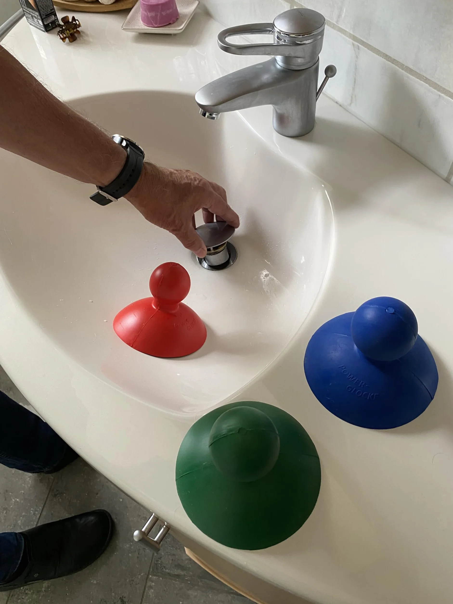 Saugglocke für Abfluss, Dusche & Waschbecken - Leistungsstarker Pömpel - Rot