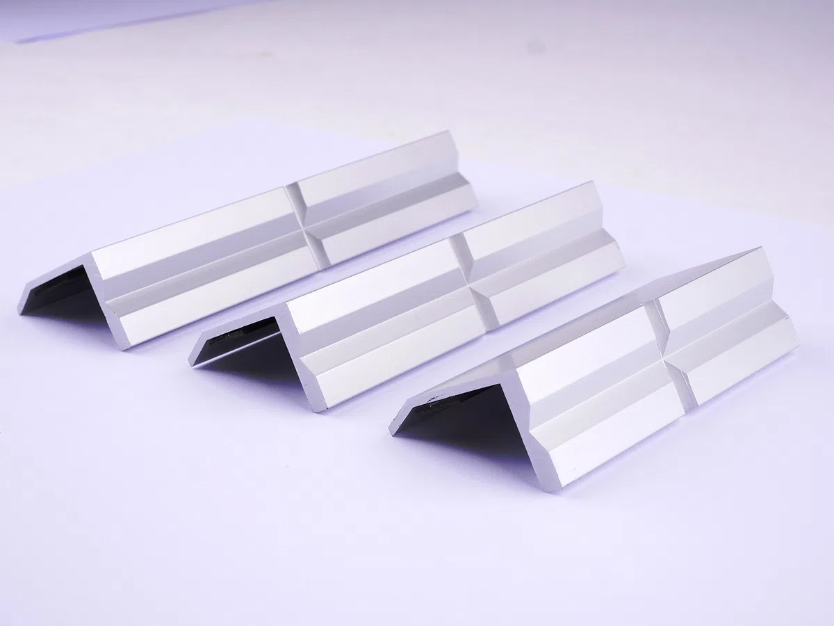 GSR Schraubstock-Schonbacken, 2-teilig, Schraubstock Backen, Aluminium mit Magnet Spann-Backen, Schutzbacken für Maschinenschraubstock, (125mm)