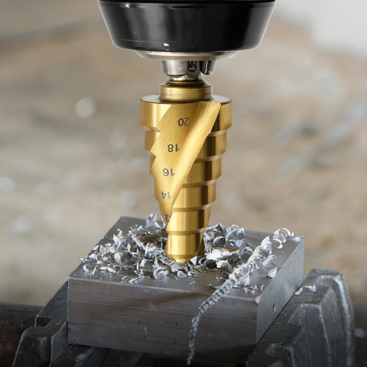 HSS Stufenbohrer, 3-tlg Stufenbohrer Set, Titan-beschichtete, 6.35mm Sechskant, Exact Spiralnut Kegelbohrer, 4 mm bis 12/20/32mm Profi Metallbohrer Bohrer Satz für Metall, Messing, Holz, Kunststoffe